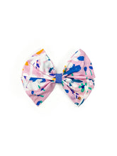 Load image into Gallery viewer, The Peyton Bow Clip