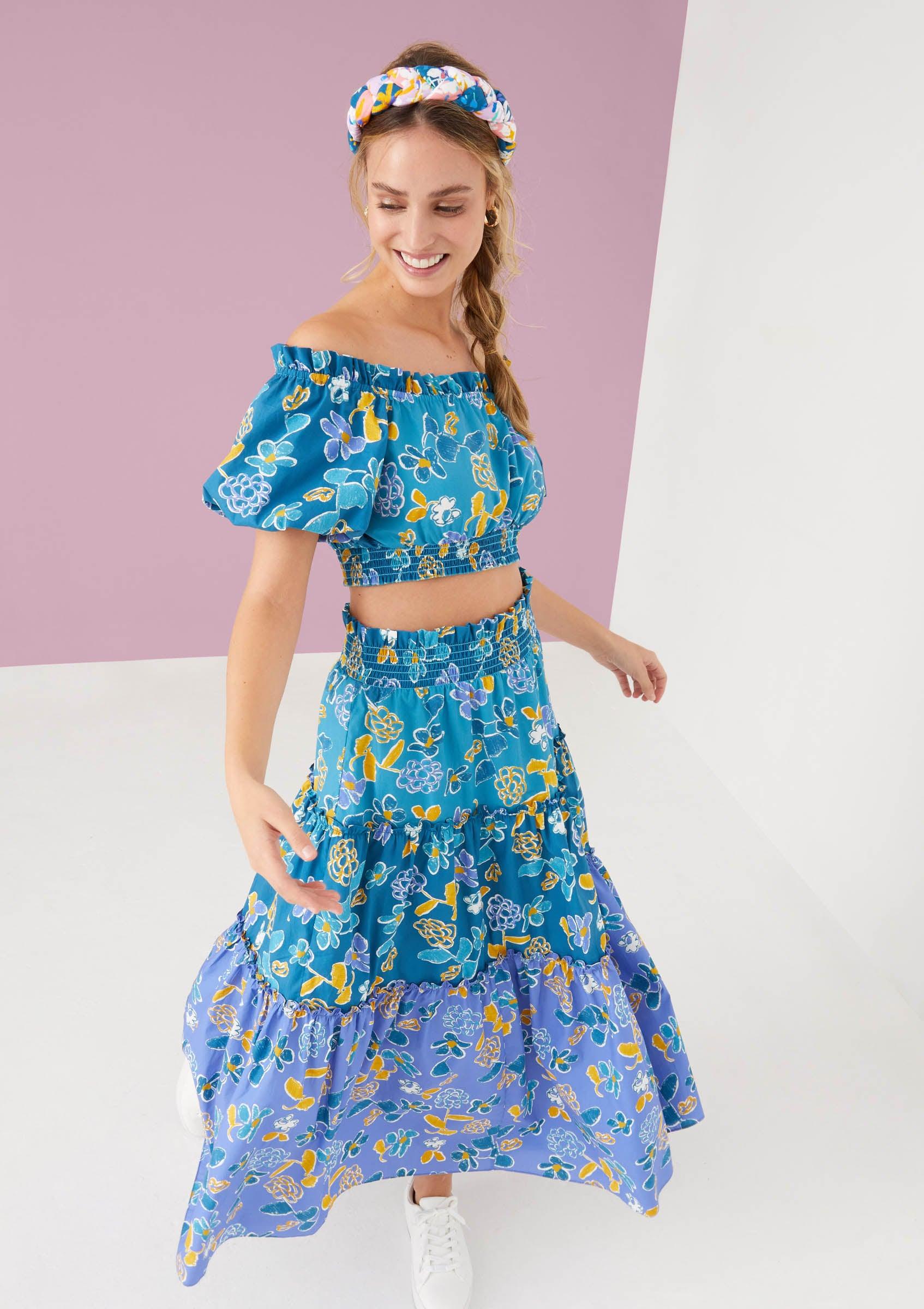 The Blaire Top - Women's Puff Sleeve Crop Top – Alivia